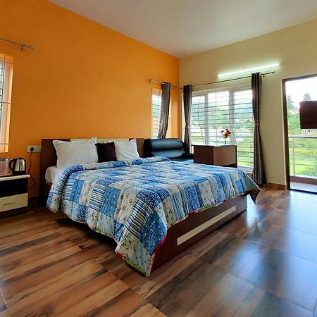 Serenity Inn Home Stay ウーティ エクステリア 写真